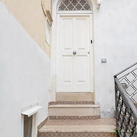 A A Pochi Passi Dalla Piazzetta * Capri